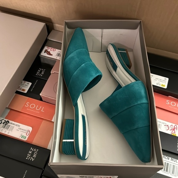 Franco Sarto Oasis 3 Mules - Picture 2 of 7